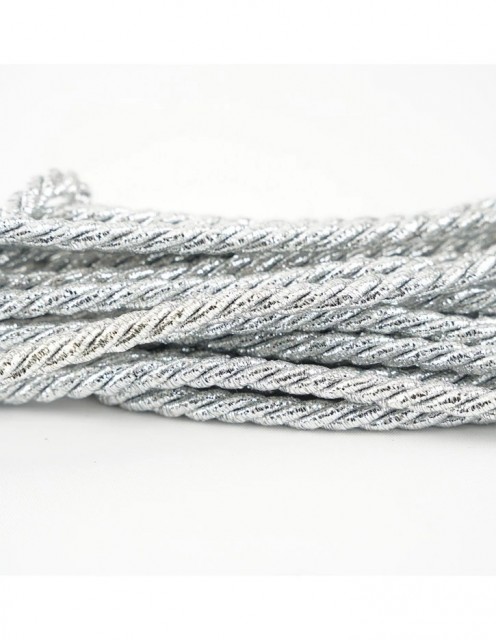 KM12119_shiny-silver